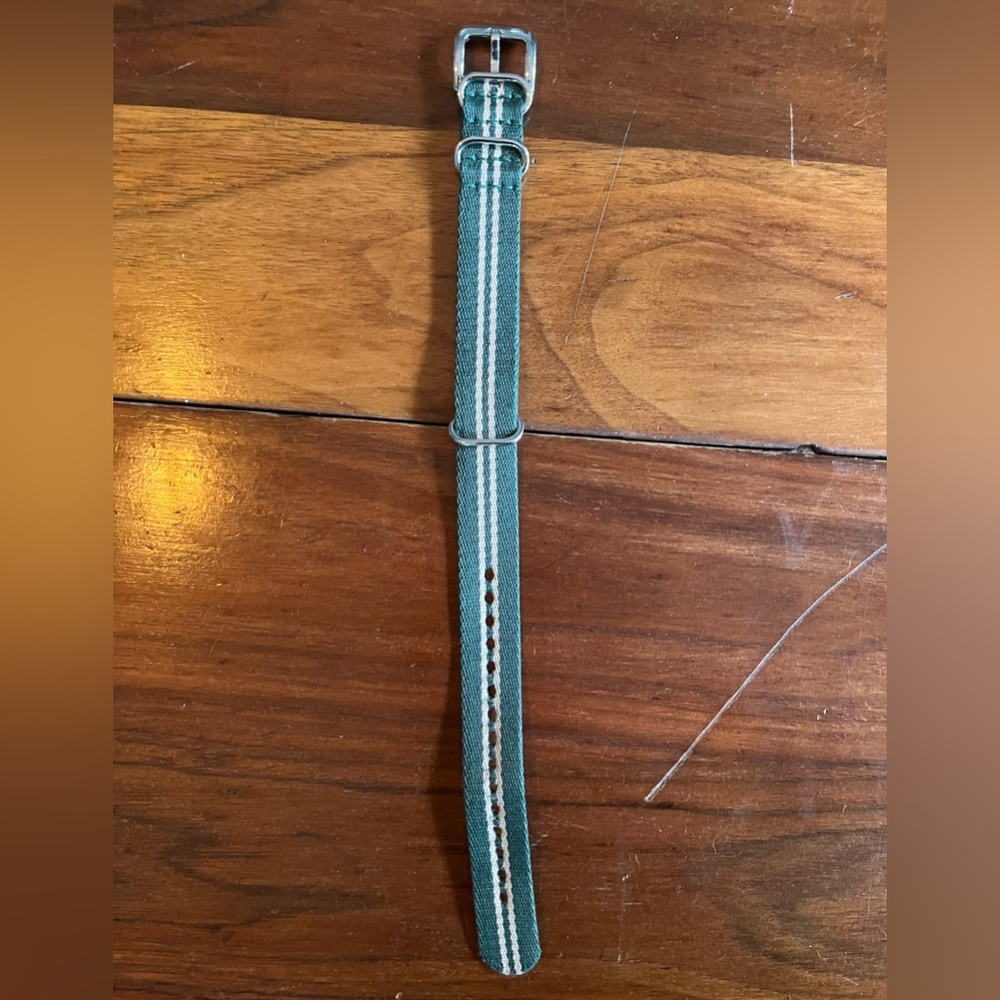 Shinola 18 mm watch band, G-10 style.